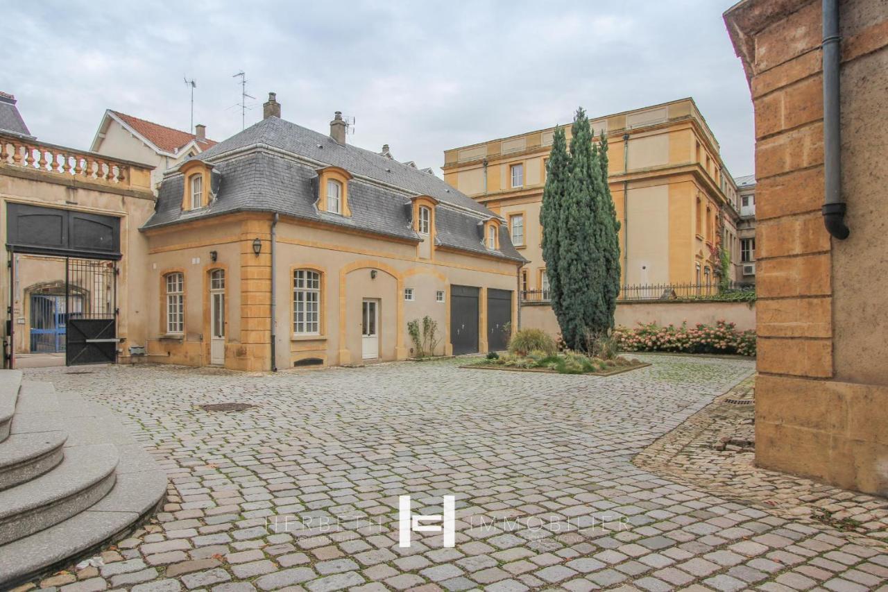 H-Bnb - Les Meubles Du 1 Metz Exterior photo